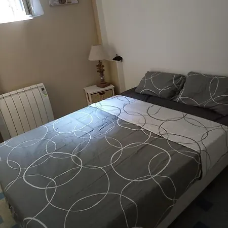 Le St Nicolas Apartment *